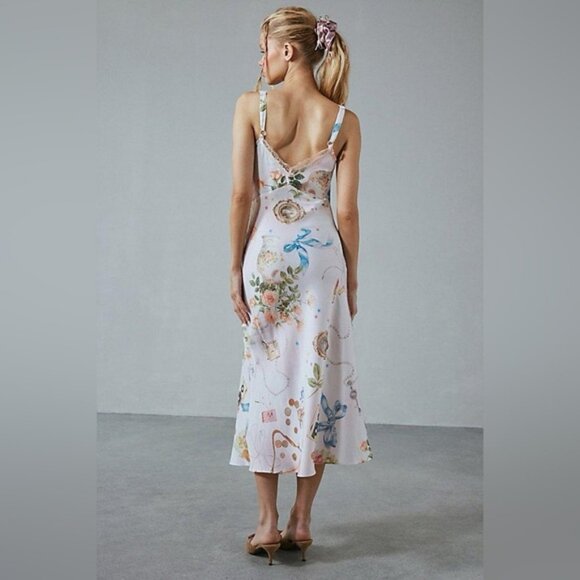 UO Kimchi Blue Liz Lace Trim Satin Slip Midi Dress- Patterned Pink - Picture 2 of 6